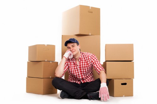 Manandvan Chiswick local house movers in action